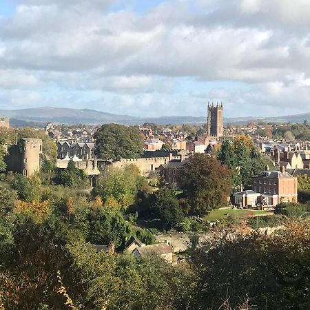 Bell Cottage By Ludlow Castle With Onsite Parking エクステリア 写真