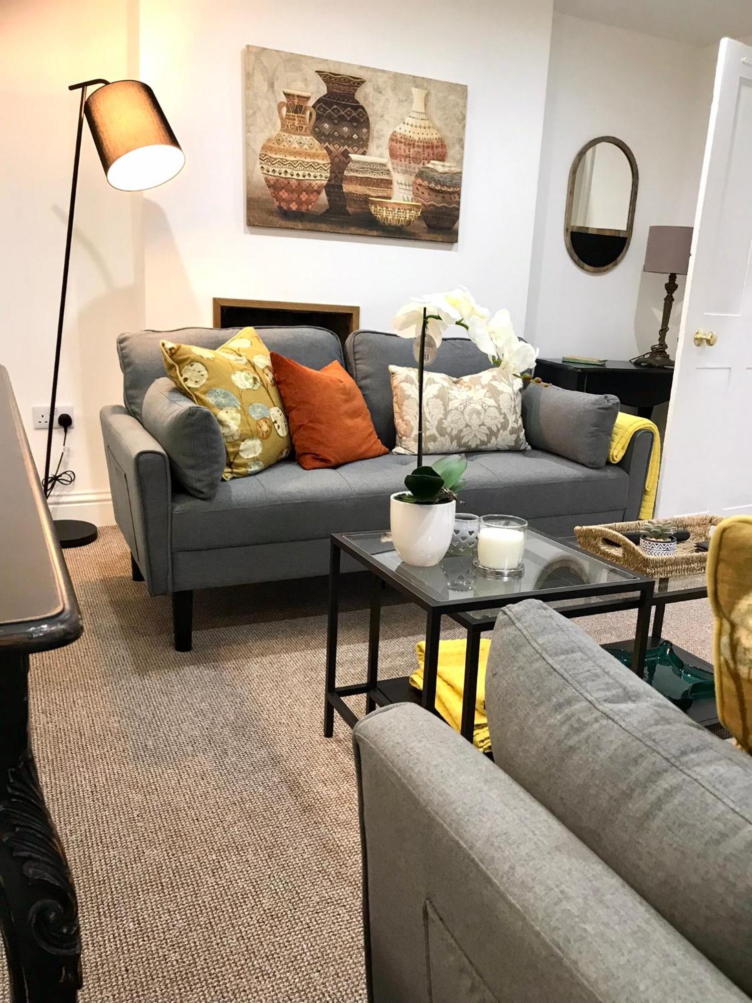 Bell Cottage By Ludlow Castle With Onsite Parking エクステリア 写真